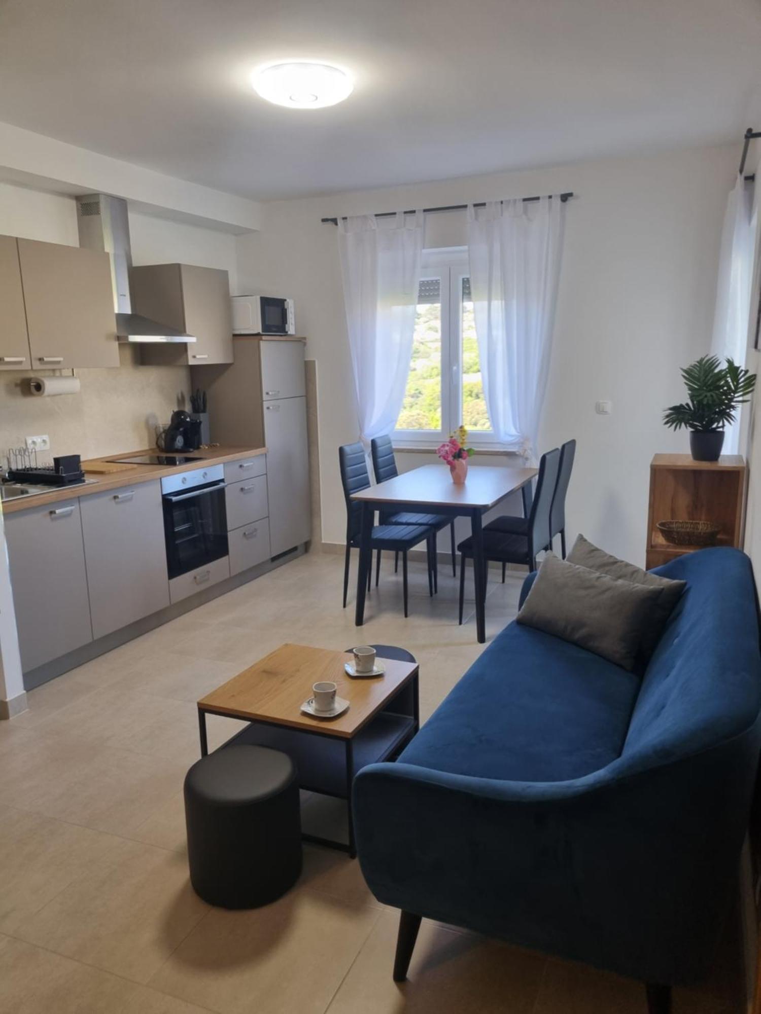Apartment Oliva Krk Town Esterno foto
