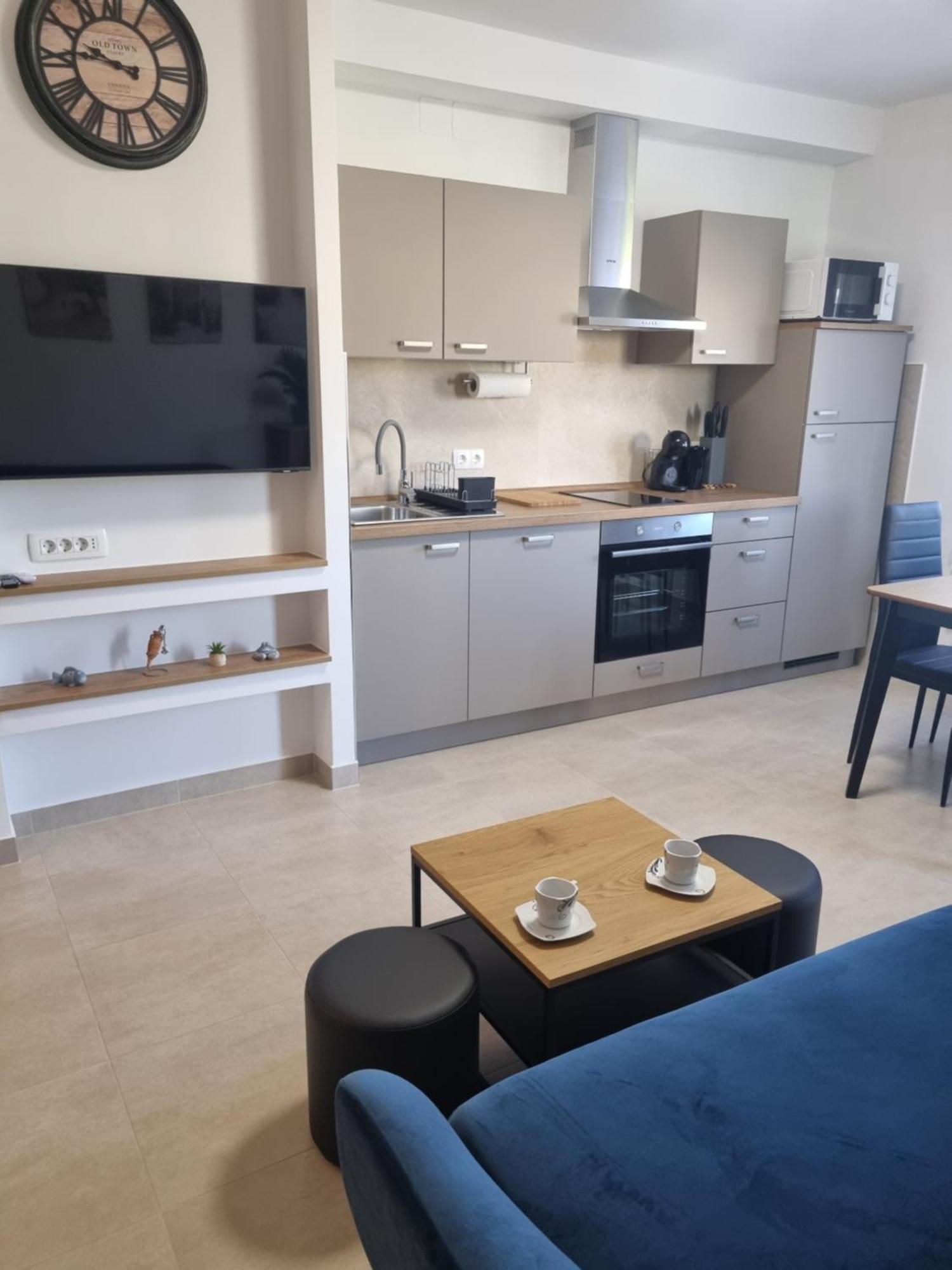 Apartment Oliva Krk Town Esterno foto