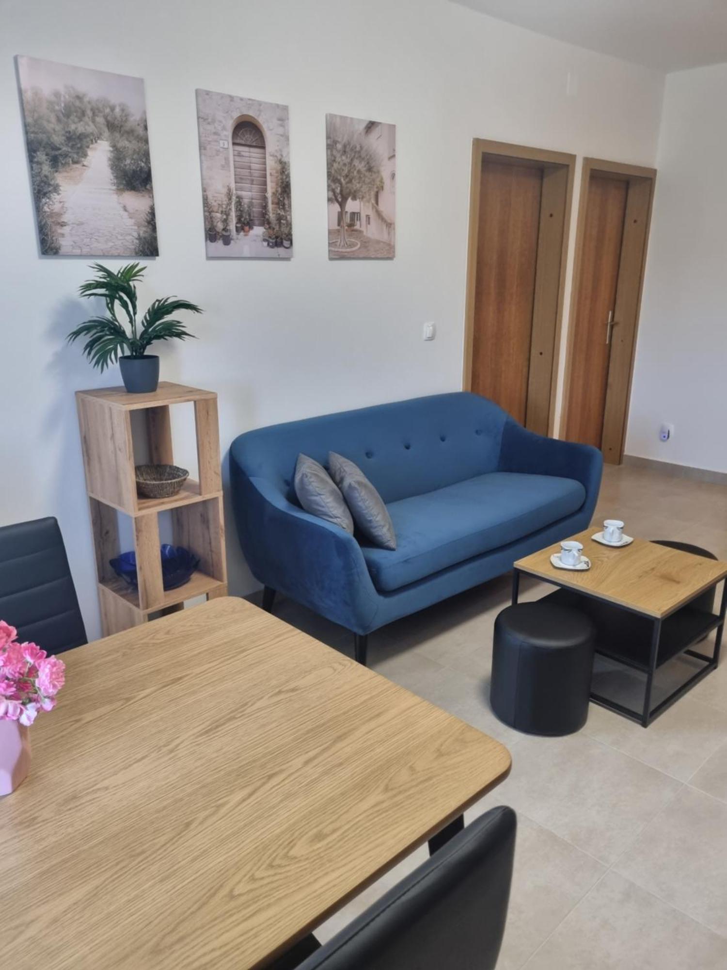Apartment Oliva Krk Town Esterno foto