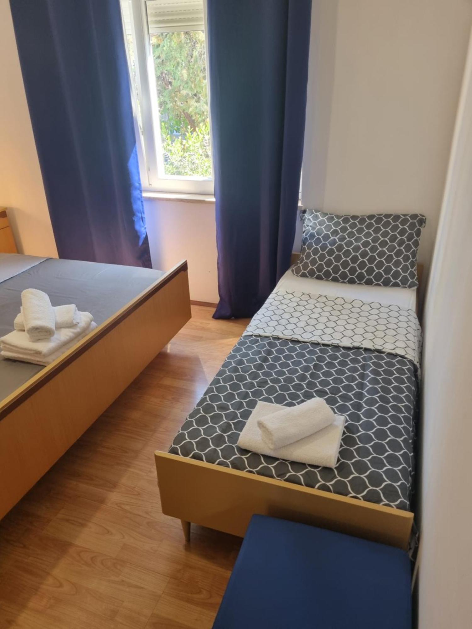 Apartment Oliva Krk Town Esterno foto