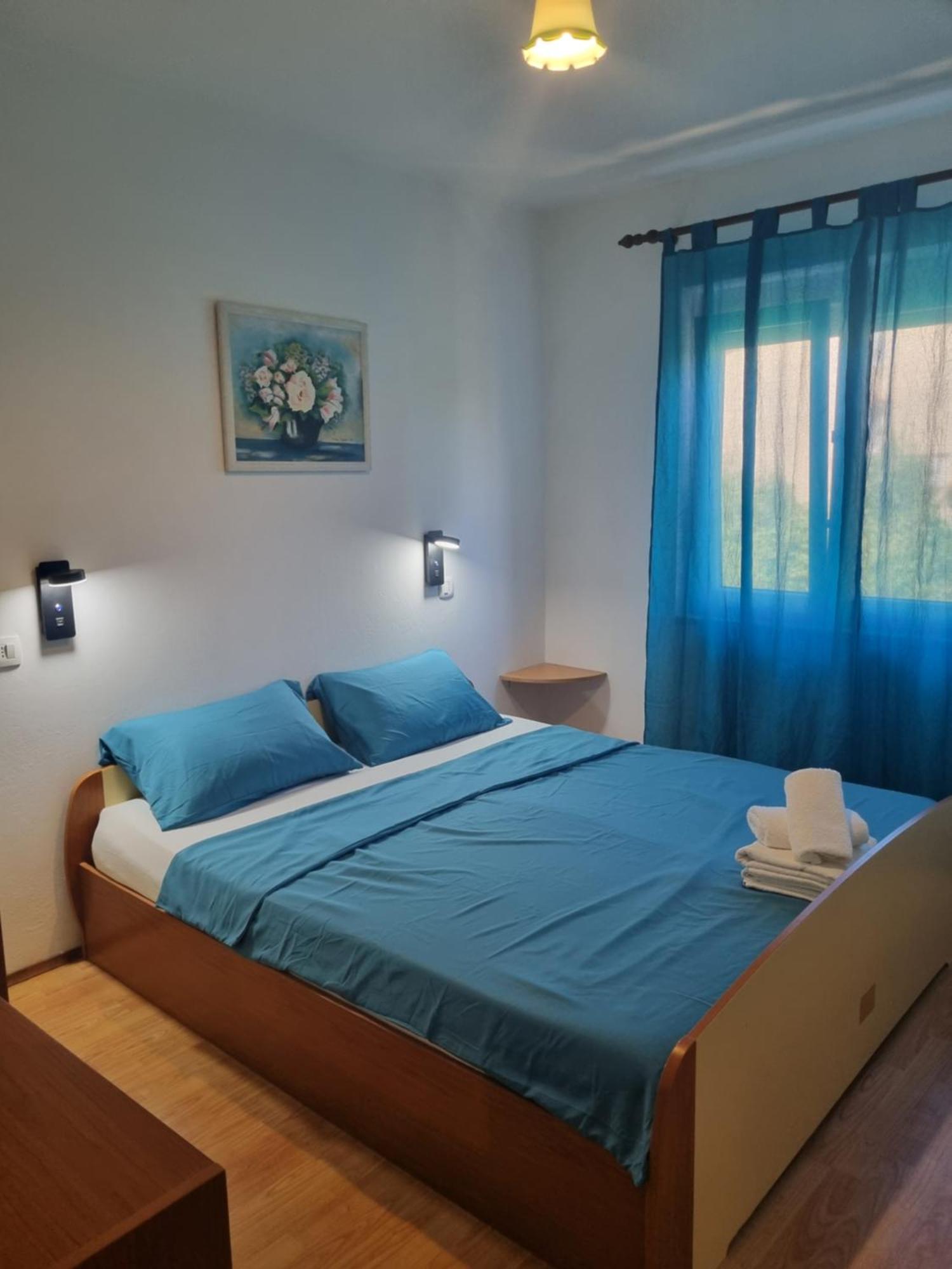 Apartment Oliva Krk Town Esterno foto